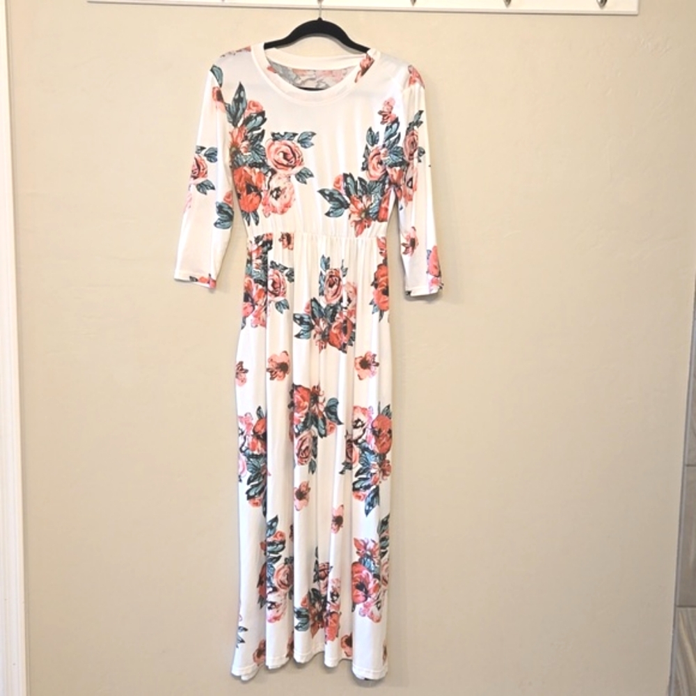 Pink & White floral maxi dress